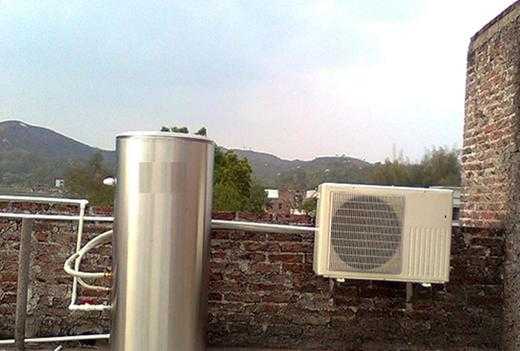 空气能热水器盘管温度过高_空气能热水器出水口温度