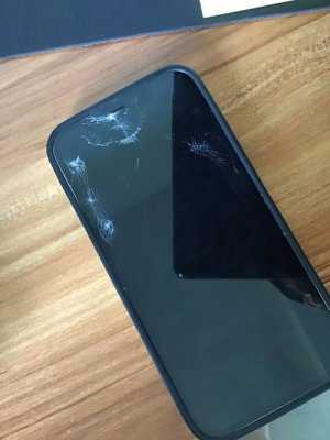  苹果屏幕摔碎了怎么办「iphone屏幕摔坏」