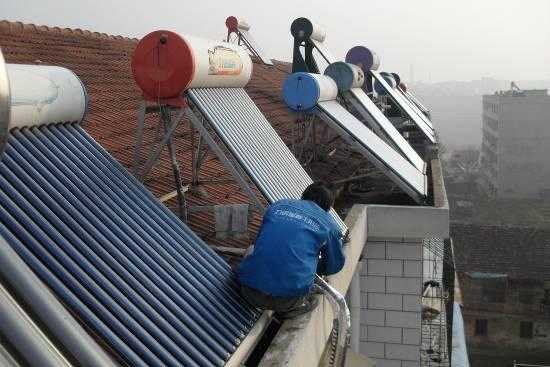太阳能热水器维修部 哪里缺太阳能热水器维修师傅