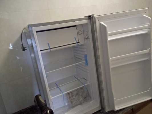 冰柜为啥不能斜放-冰柜为什么不能倾斜